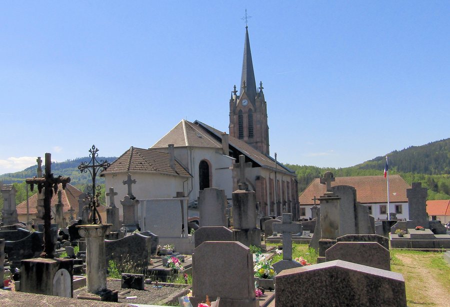 File:Ban-de-Laveline, Église de l'Assomption-de-Notre-Dame 1.jpg