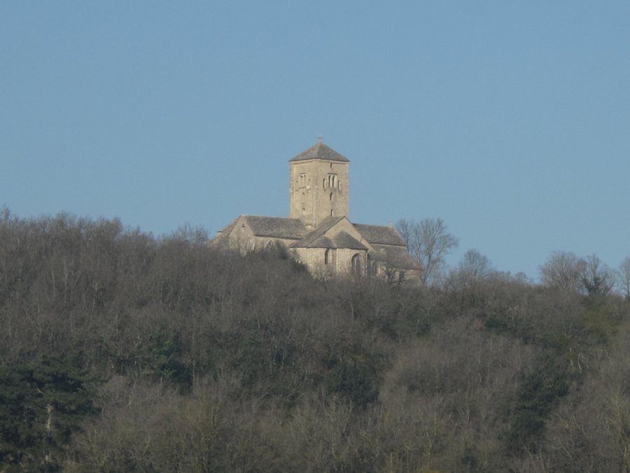 File:Church Saint-Martin of Laives at the top of the hill (winter).jpg