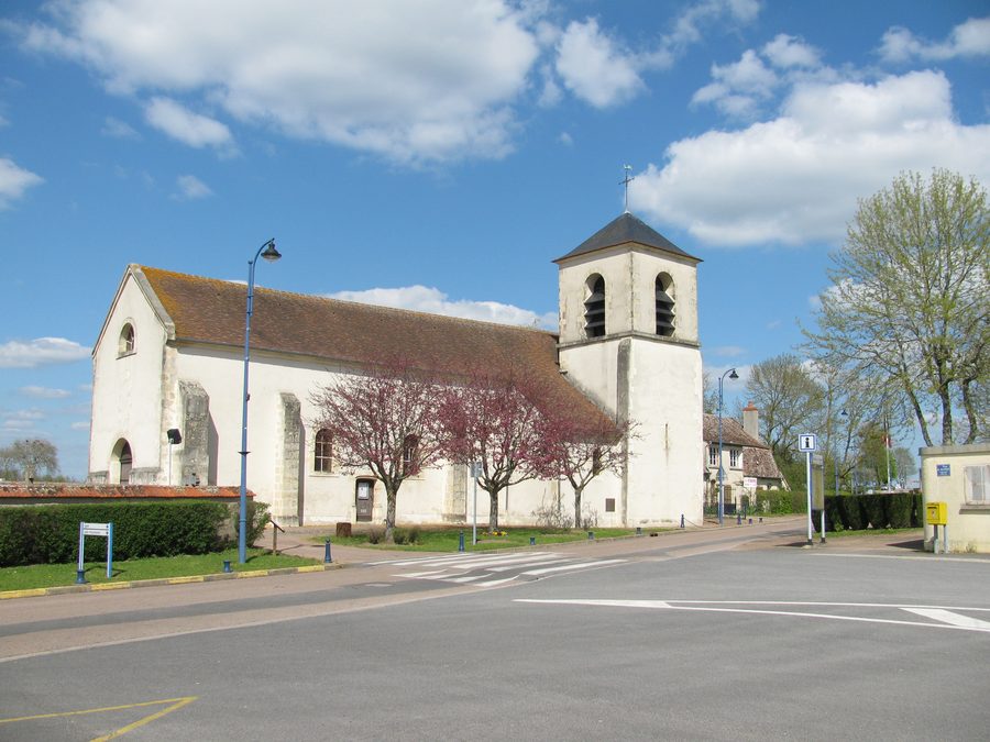 Église Saint-Maurice di Sermoise-sur-Loire nella Nièvre, in Francia