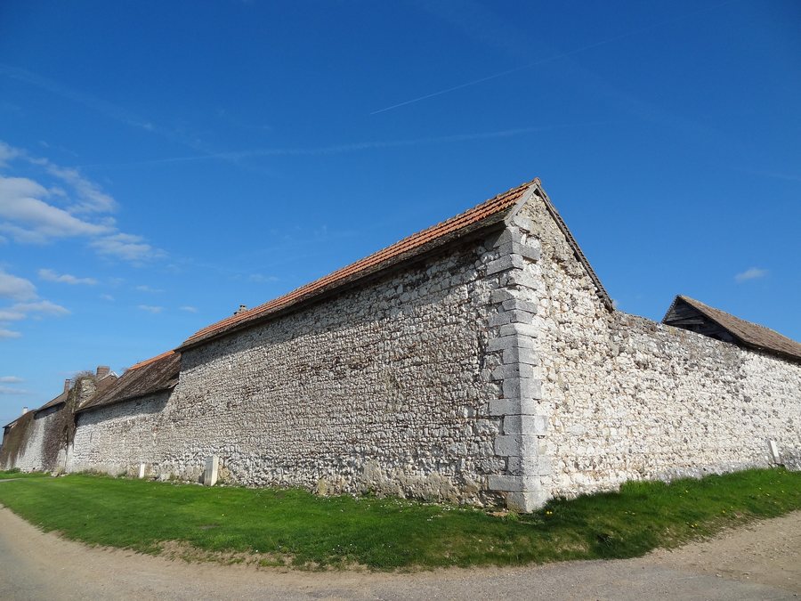 File:Manoir de Gauciel 01.JPG