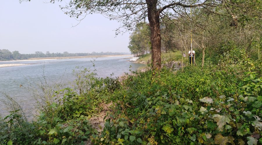 Flusslandschaft im Bardia-Nationalpark nahe dem Karnali-Fluss