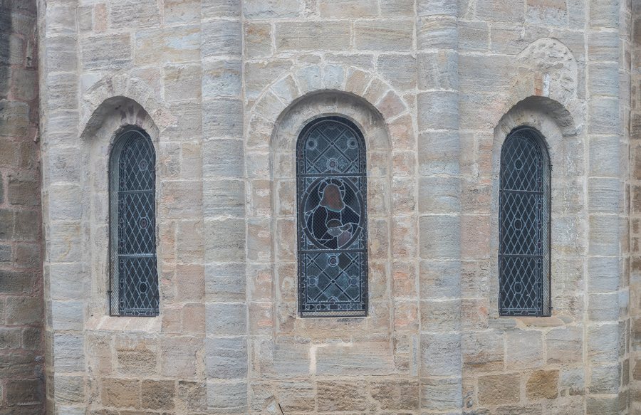 File:St Martin church in La Canourgue 02.jpg