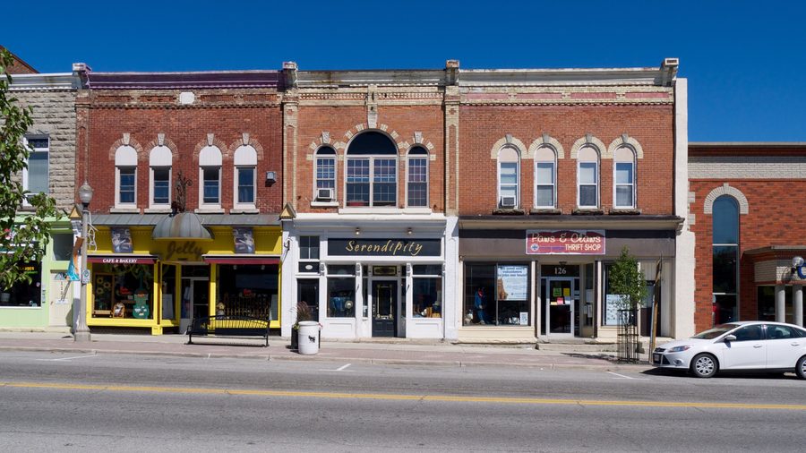 Gebäude entlang der Main Street in Shelburne, Ontario