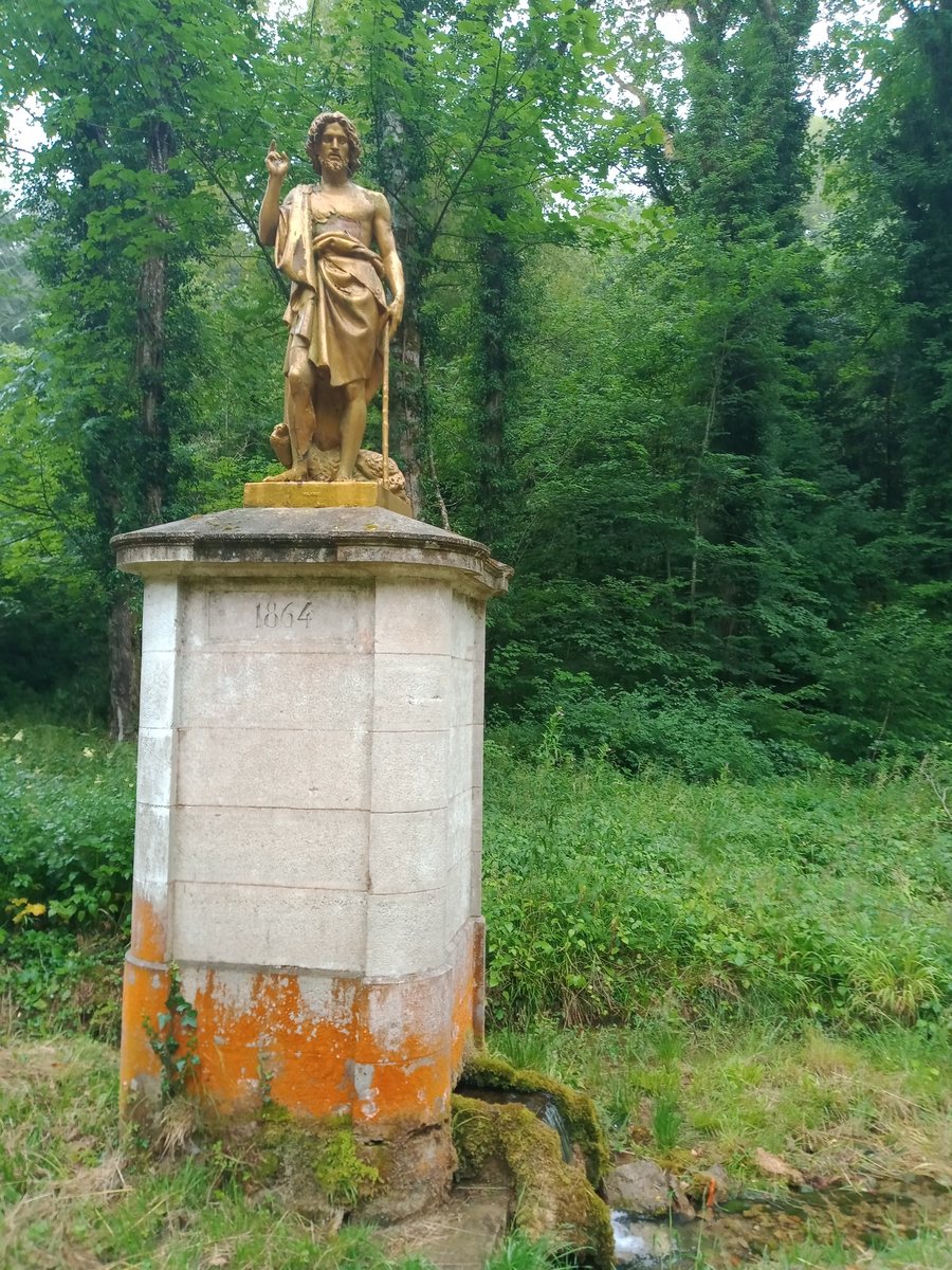 File:Source saint Jean, Goncourt.jpg