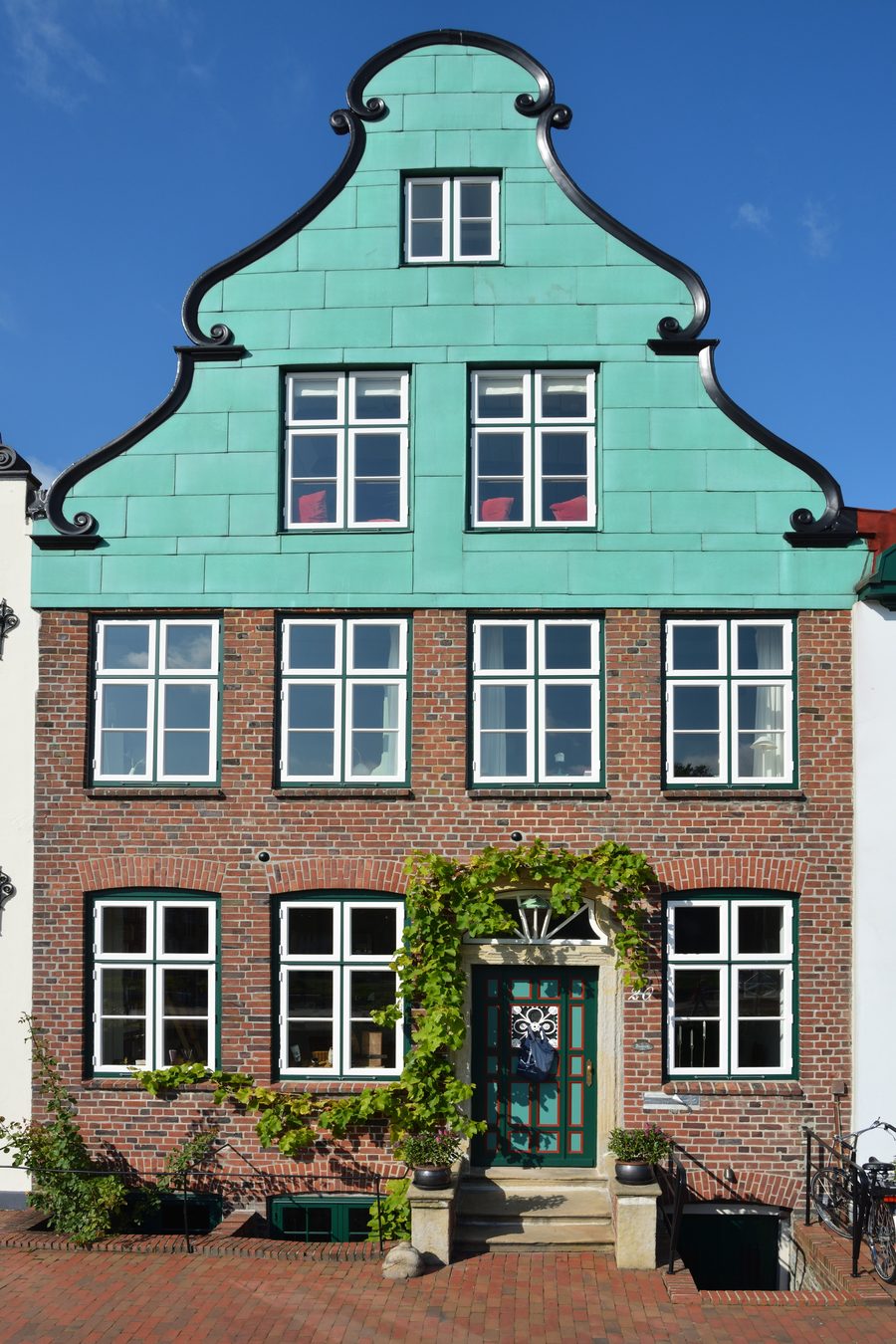 Casa civica storica del XVIII secolo al porto di Glückstadt