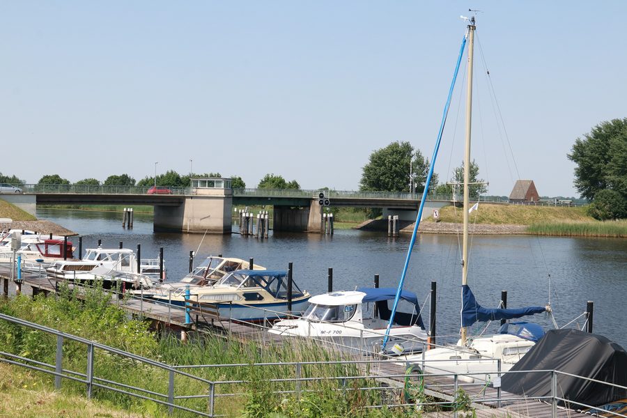 Klappbrücke über die Eider bei Pahlen