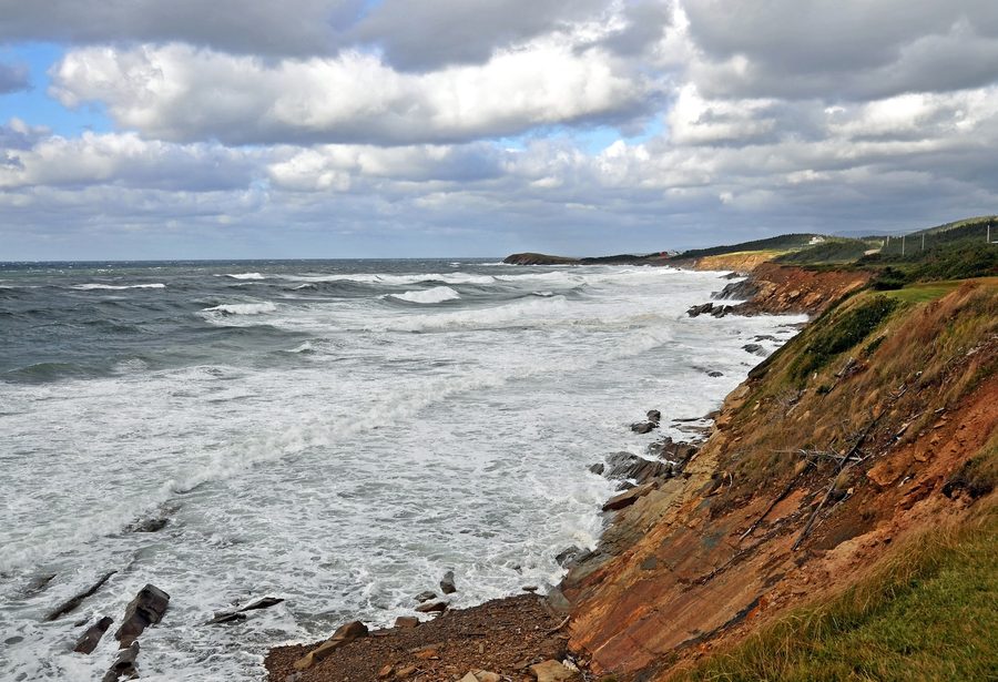 Küstenlandschaft an der nordwestlichen Küste von Cape Breton im Inverness County zwischen Whale Cove und Margaree