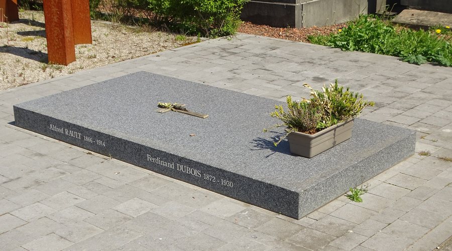 File:Noyelles-Godault - Cimetière de Noyelles-Godault (074).jpg