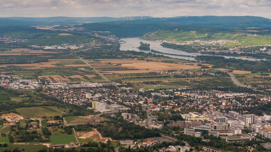 Vista da Ingelheim am Rhein verso il Binger Loch