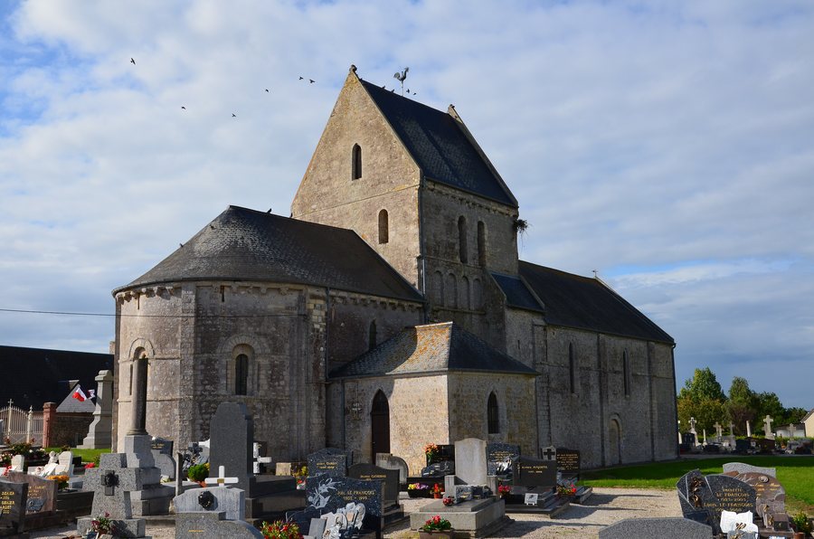 File:Osmanville - Eglise Saint-Martin (1).jpg