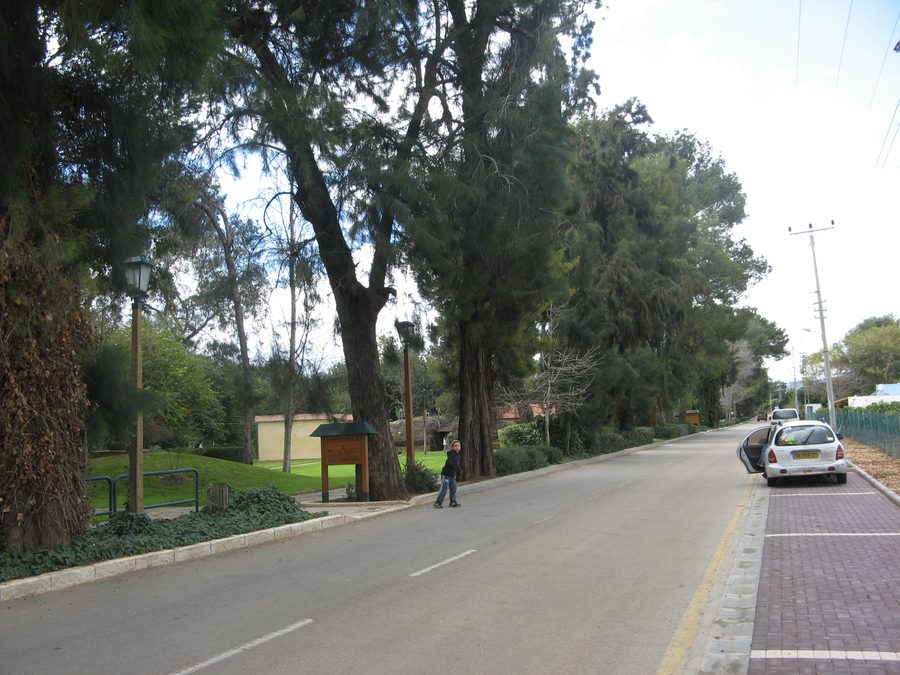 Einfahrtsstraße nach She'ar Yashuv in Nordisrael