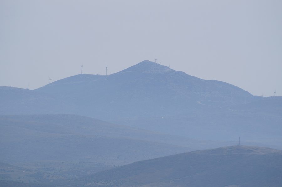 Blick auf den Berg Mavrovouni in der Argolis, Griechenland