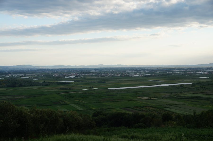 Blick über die Myzeqe-Ebene in Zentralalbanien