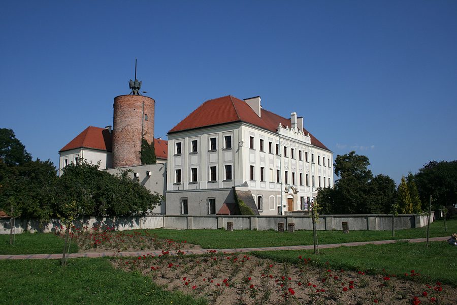 Herzogsschloss in Głogów mit dem Hungerturm
