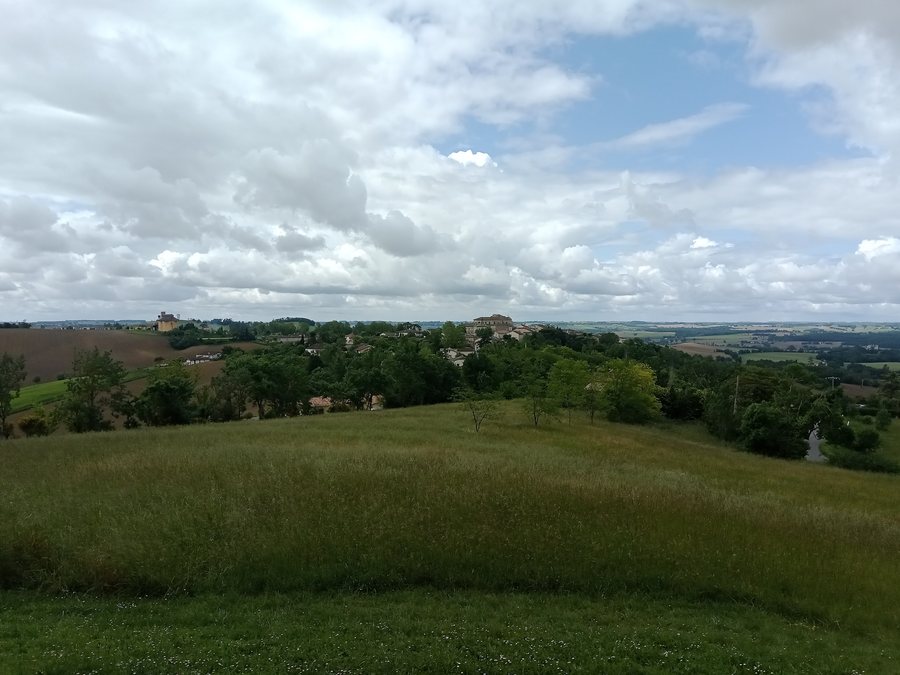 File:Miradoux @ Point du Jour.jpg