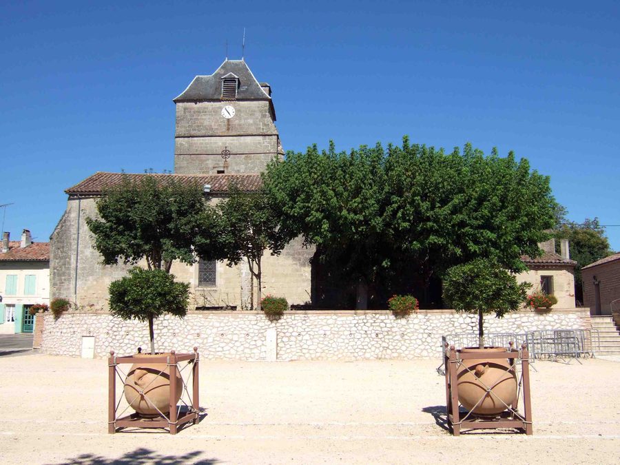 Église Saint-Jean-Baptiste a Fauillet vicino a Gontaud-de-Nogaret