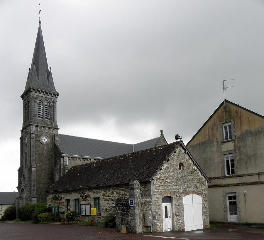 File:Gandelain (61) Mairie.jpg