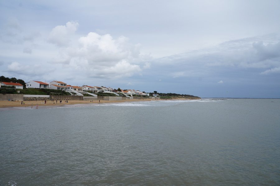 File:Jard sur Mer.- la plage (1).jpg