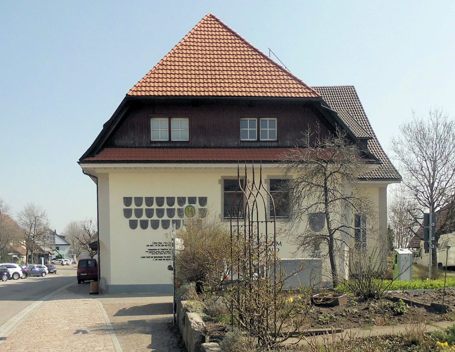 Lato occidentale del museo di storia locale Hotzenwald a Görwihl