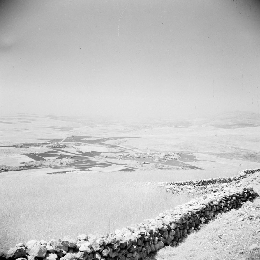 Blick über die Ebene von Nabatäa von den Ruinen des Beaufort-Schlosses