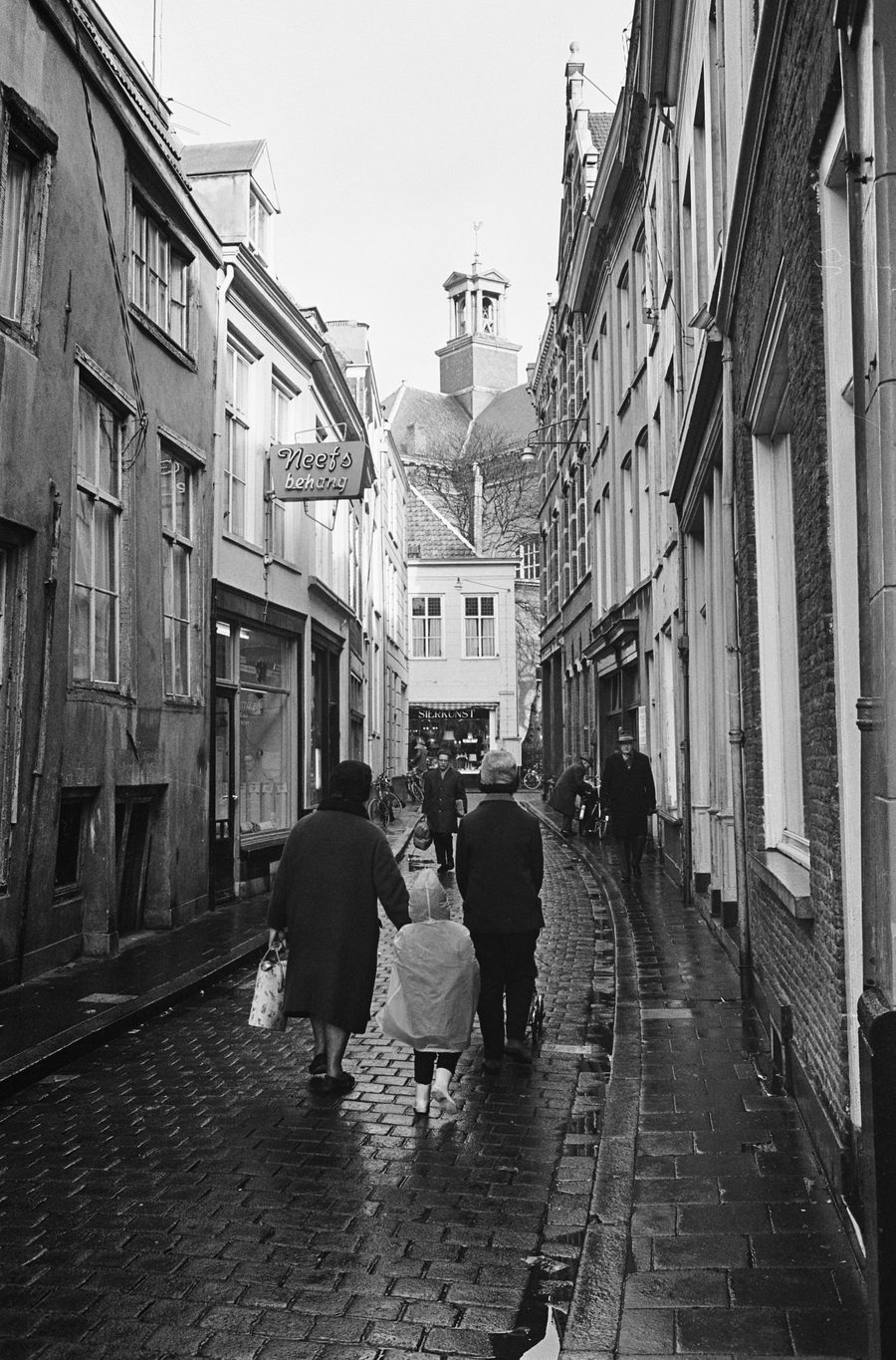 Scena di una strada storica a 's-Hertogenbosch.