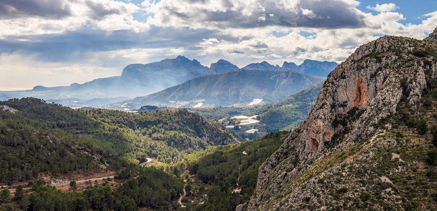 File:Distant landscape towards south from viewpoint by CV-715 in Tàrbena, la Marina Baixa, Alicante, Valencia, Spain, 2025 February.jpg