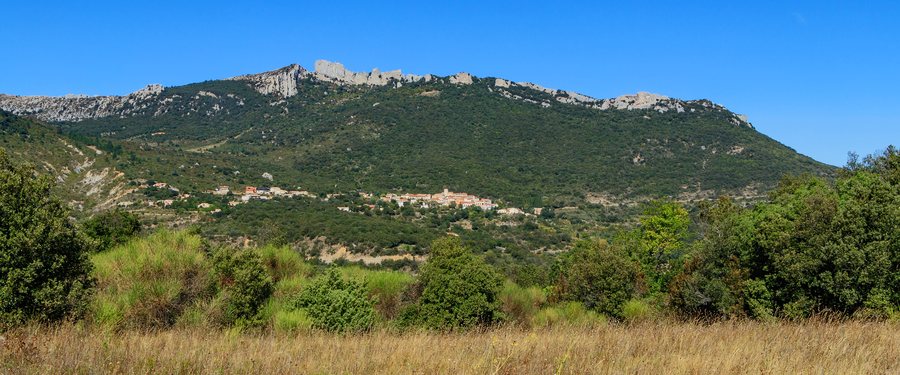 File:Duilhac-sous-Peyrepertuse - Aude - France 01.jpg