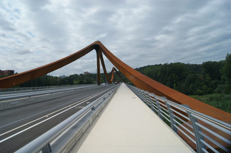 Ponte sul fiume Ter a Girona, Catalogna, Spagna