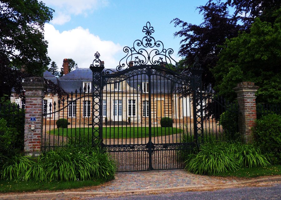 File:Fransu château 1a.jpg