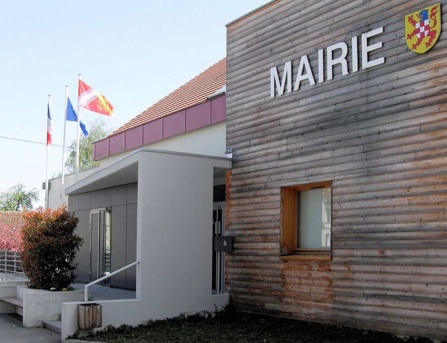 File:Heidwiller, Mairie.jpg