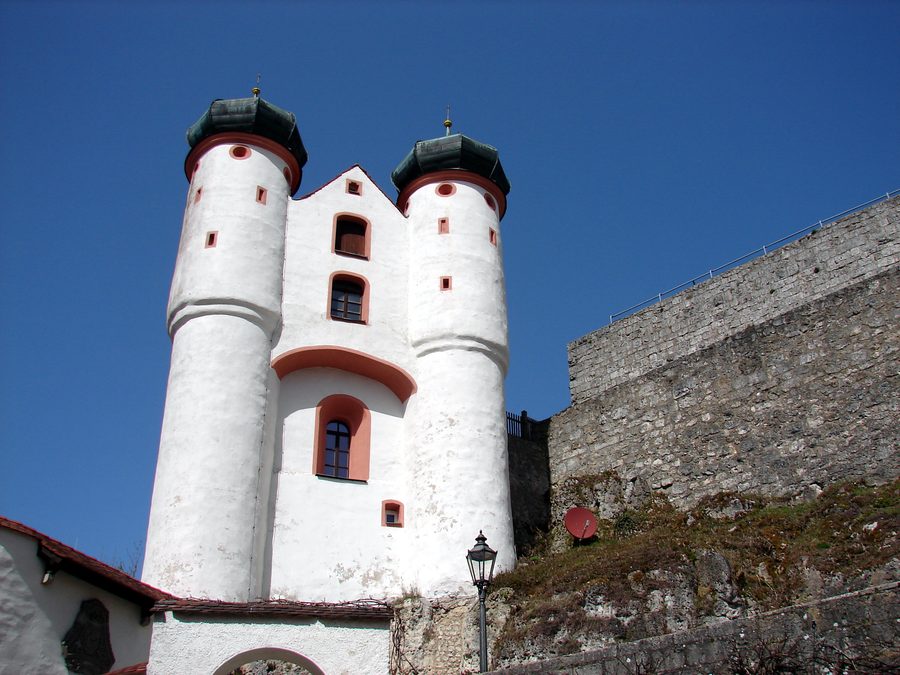 Burg Parsberg, eine Höhenburg in Parsberg im Landkreis Neumarkt in der Oberpfalz