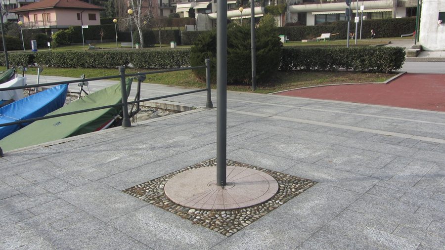 Meridiana a Feriolo presso Baveno