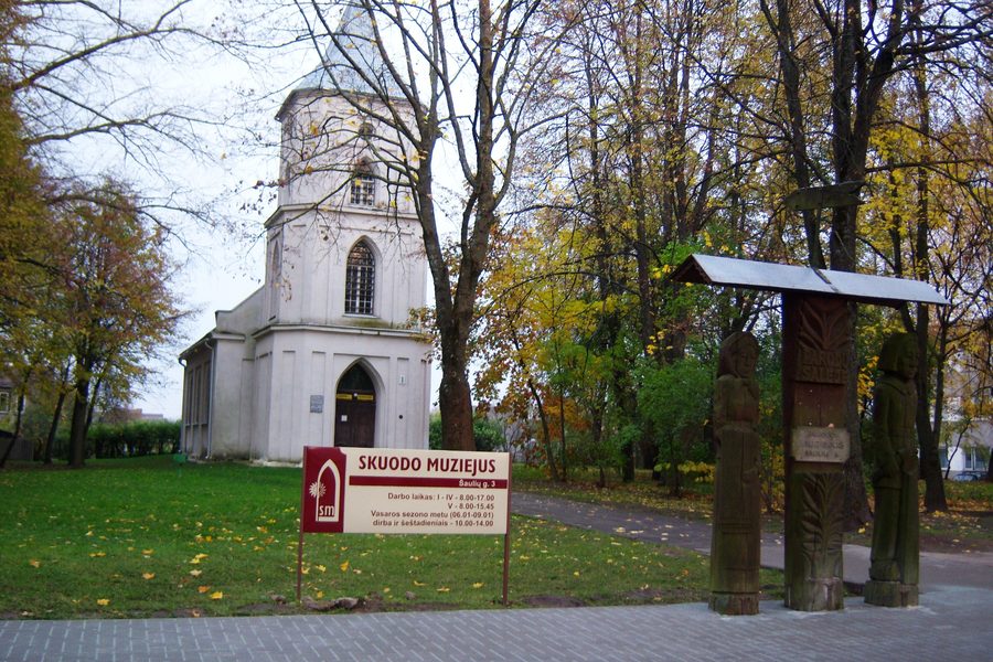 Historische lutherische Kirche in Skuodas, Litauen