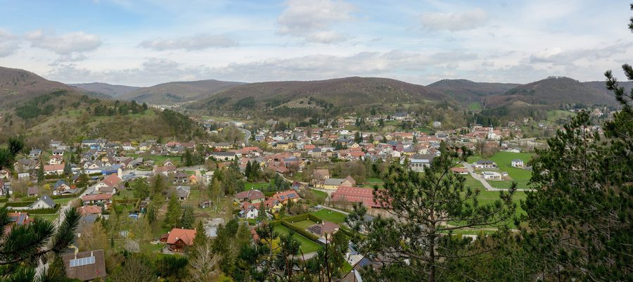 Panoramaansicht von Alland in Niederösterreich