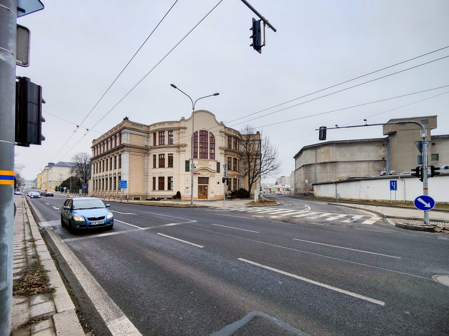 Straßenszene in Opava im Bezirk Opava, Tschechien