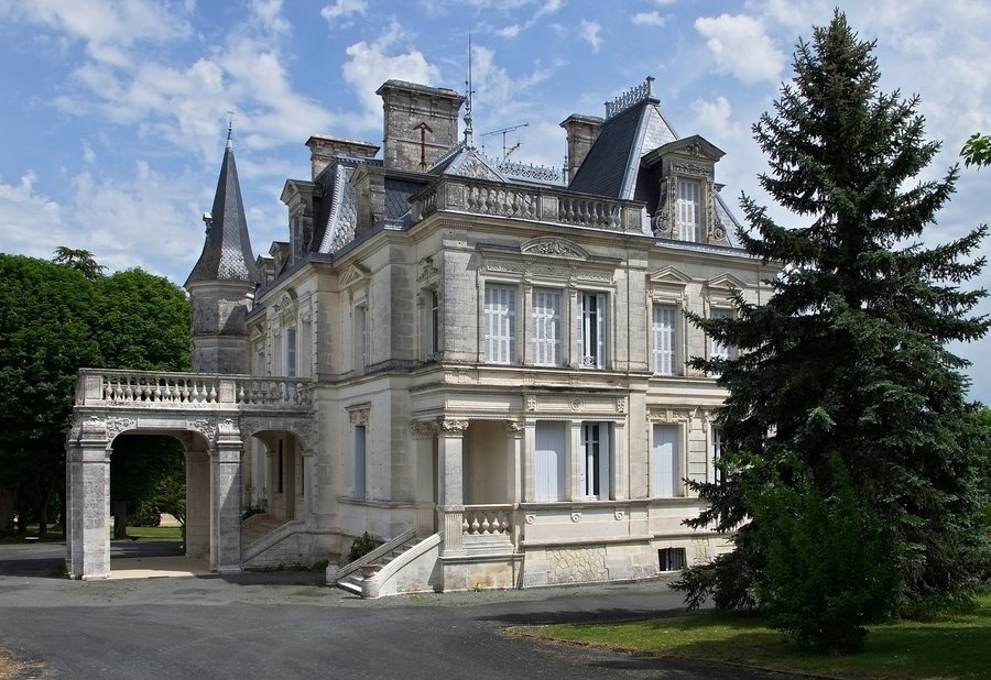 File:Laprade 16 Château du Janvray 2012.jpg