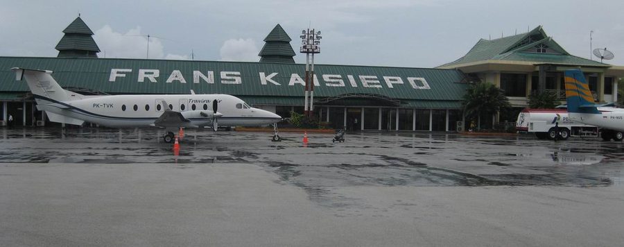 Beechcraft 1900D all’aeroporto Frans Kaisiepo di Biak