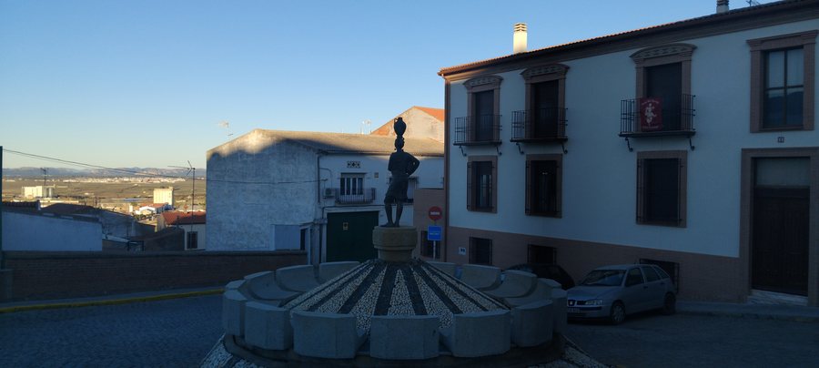 File:Puebla de Alcocer.jpg