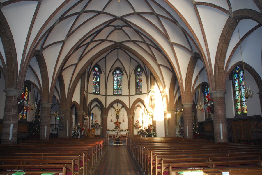 File:Heilig Hartkerk - De Zilk -1.JPG