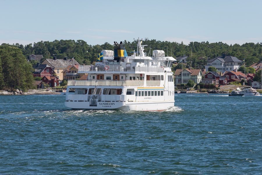MS Sandhamn in arrivo a Sandhamn nell'arcipelago di Stoccolma