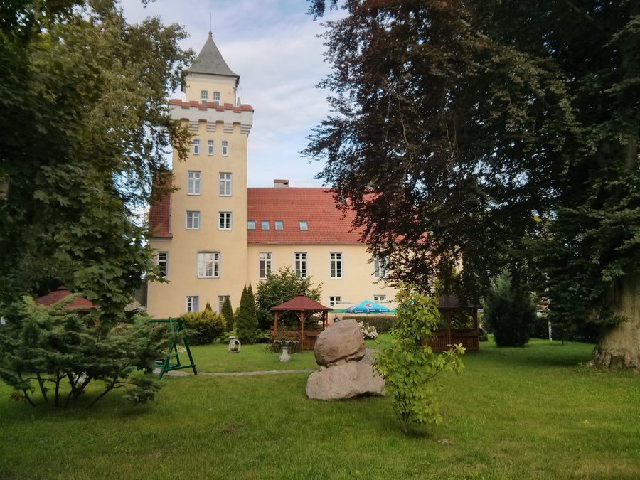 Palast in Nowęcin, Polen