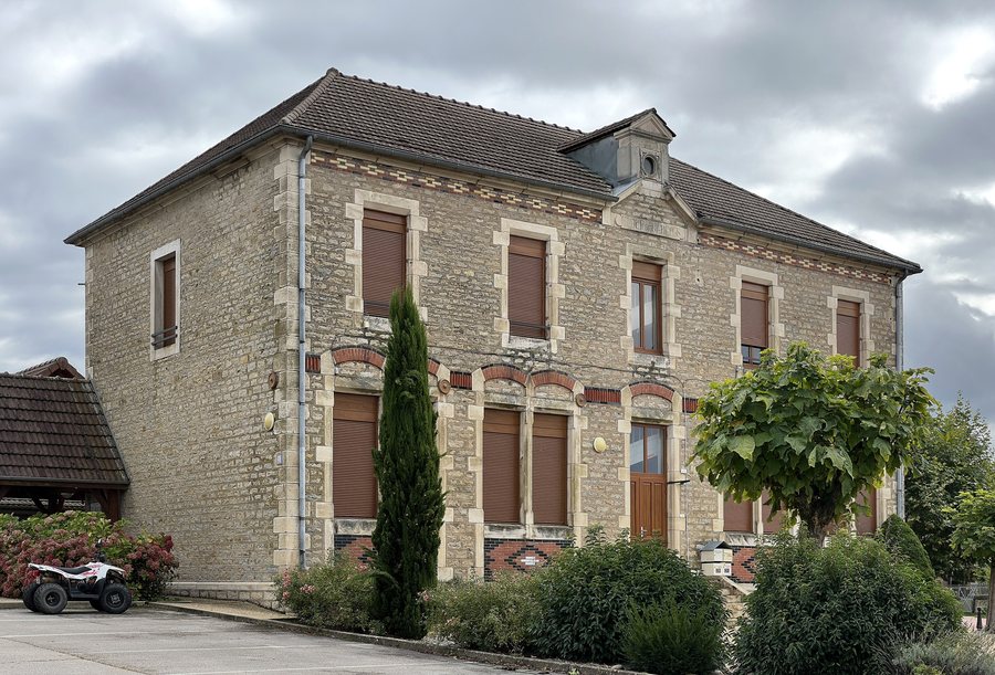 File:École Primaire - Bosjean (FR71) - 2024-10-02 - 2.jpg