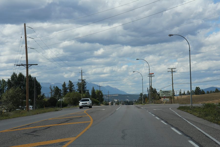 Vista di Windermere in British Columbia dalle highways BC 93 e BC 95