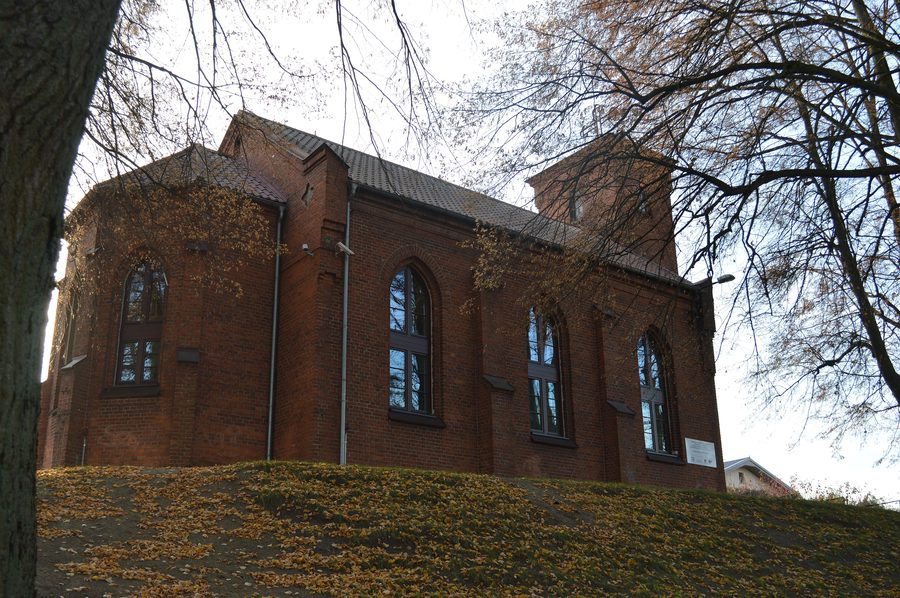 Gminna Biblioteka Publiczna im. Leona Roppla w Luzinie