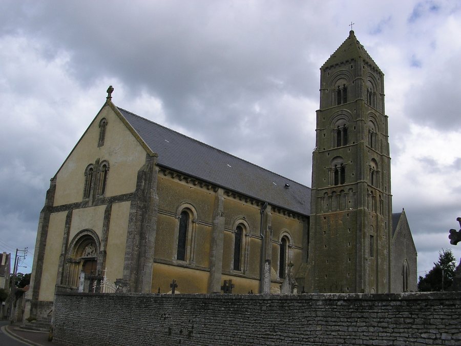 File:Eglise St Martin Ver sur Mer.JPG
