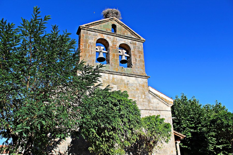 File:Campanario de la Iglesia de Zarapicos.jpg