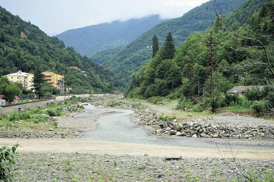 Zusammenfluss von Merisi und Acharistskali bei Keda in Adjara, Georgien