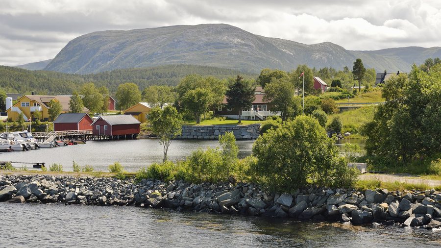 Paesaggio costiero a Kjørsvikbugen ad Aure