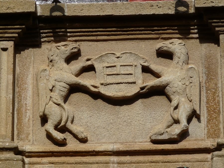 File:Ajuntament de Sant Feliu Sasserra P1130535.JPG