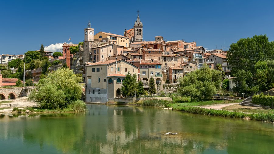 File:Gironella - 51319612150.jpg